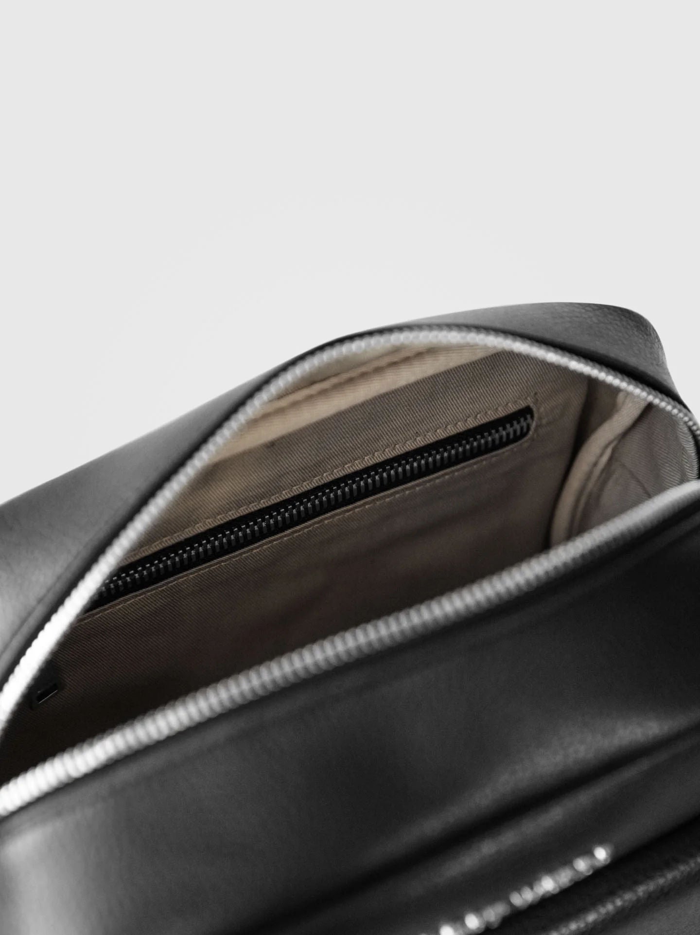 Large Aspen Camera Bag in Black & Silver-Lost Woods-ETHOS